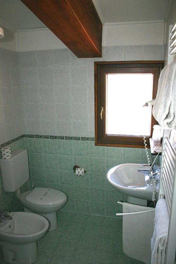 Hotel La Pigna Bardonecchia Exterior photo