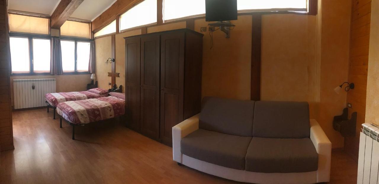 Hotel La Pigna Bardonecchia Exterior photo