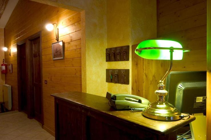 Hotel La Pigna Bardonecchia Exterior photo
