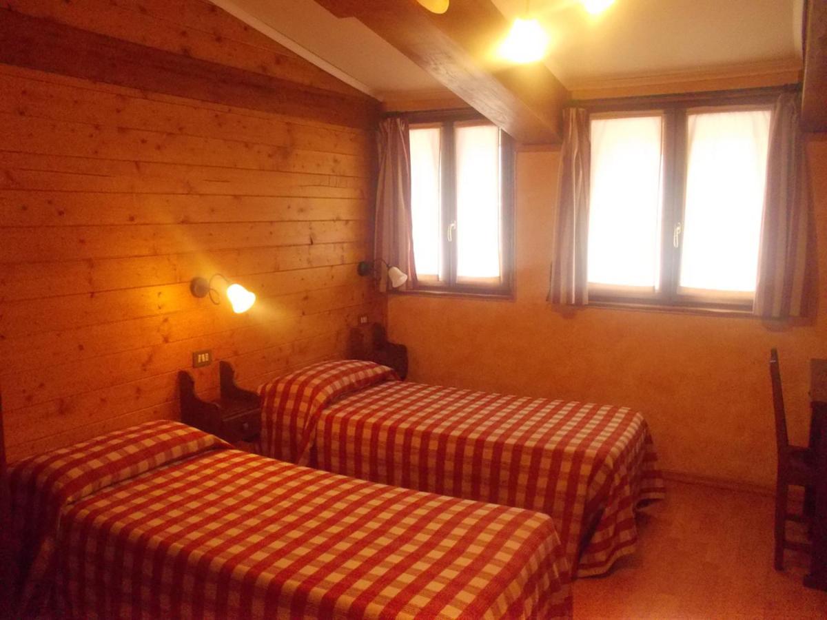 Hotel La Pigna Bardonecchia Exterior photo